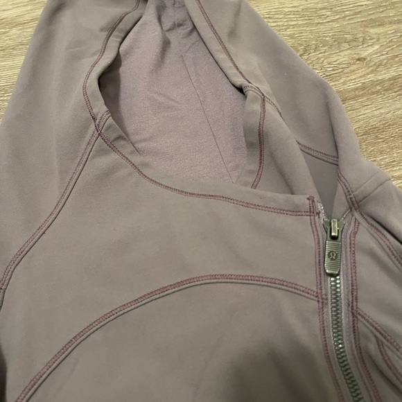 Lululemon Dusty Purple Jacket - Picture 2 of 3